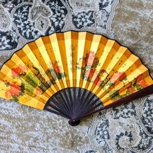 New Hand Fan